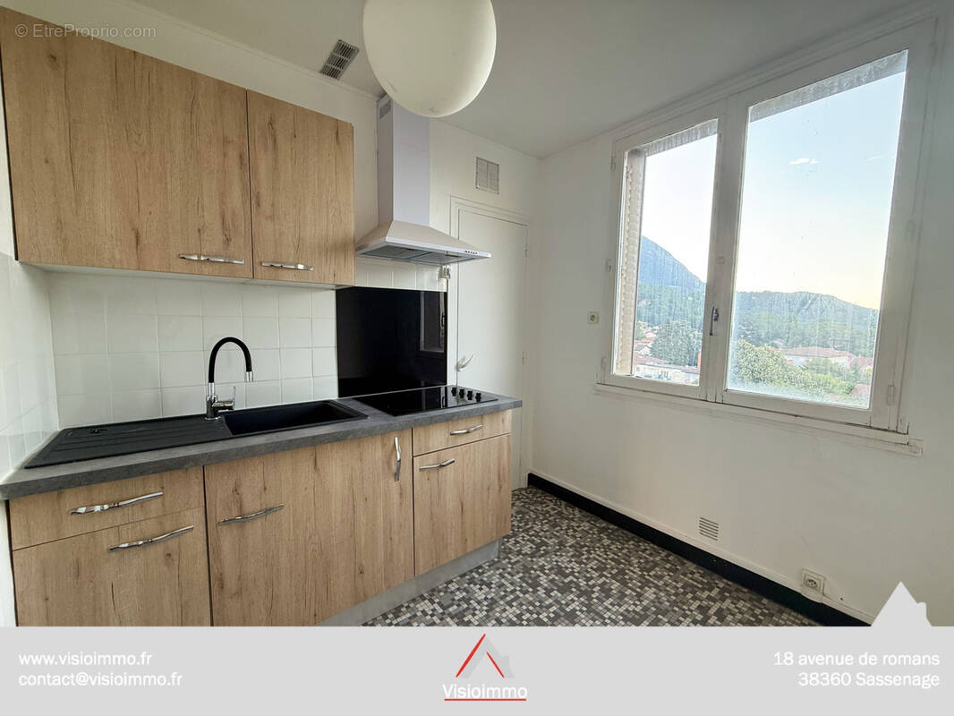 Appartement à SASSENAGE