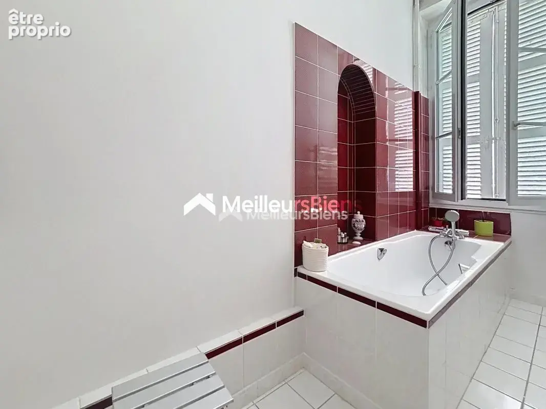 Elégante maison angevine rénovée avec jardin plein sud - photo 6