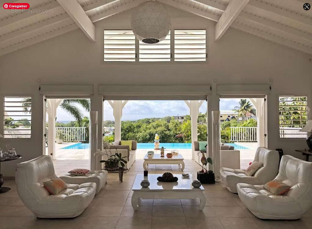 Maison à SAINTE-ANNE