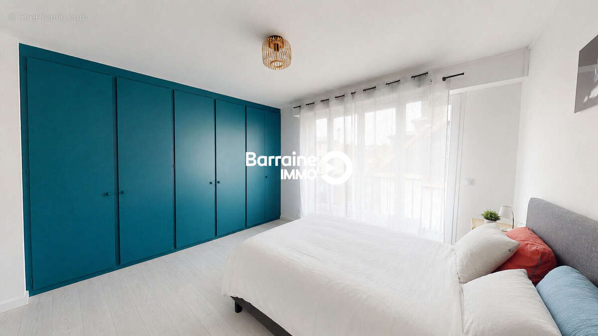 Lorient hypercentre - appartement t6 de 116m² avec acces cour commune fermee pour stationnement - photo 14