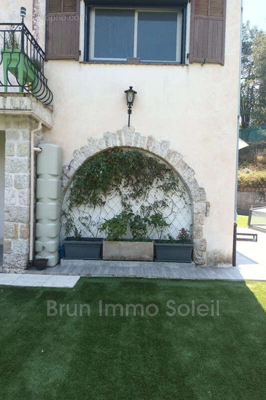 Maison à SAINT-ANTONIN