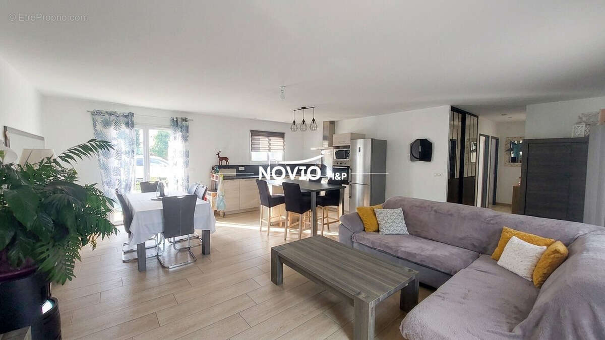 Maison 115 m² à Poitiers  - photo 4