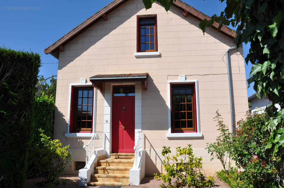 Maison à LAPALISSE