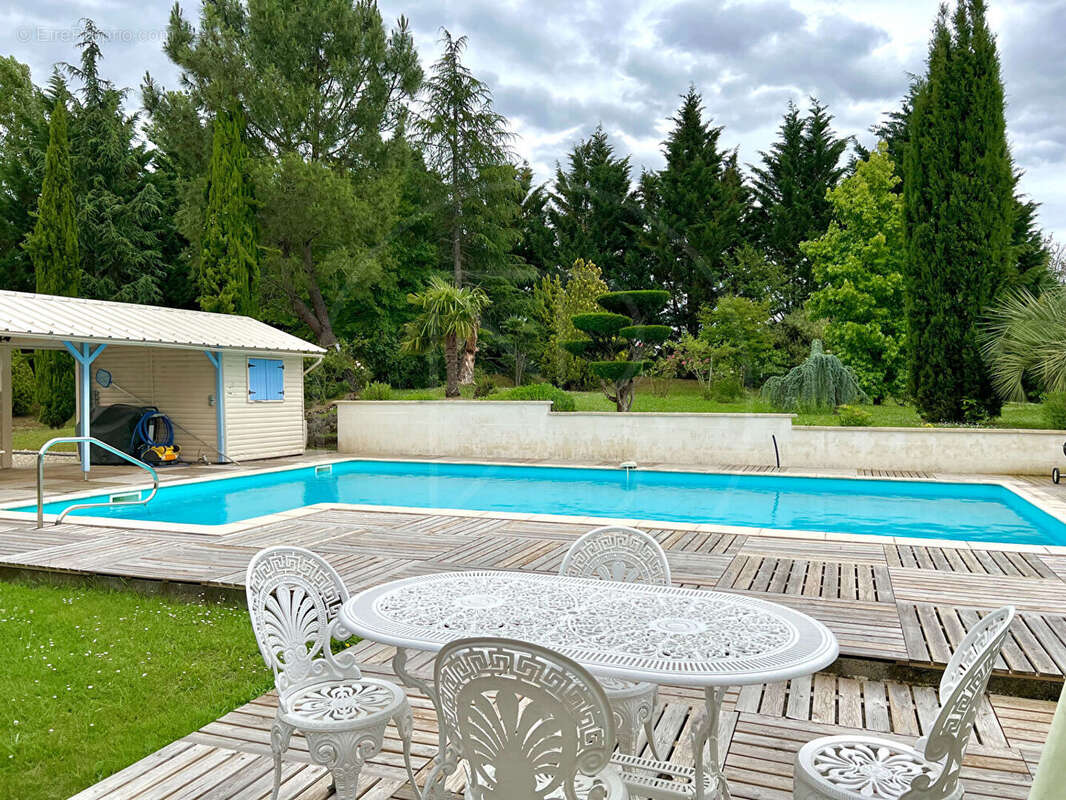 Maison à SAUVETERRE-DE-GUYENNE