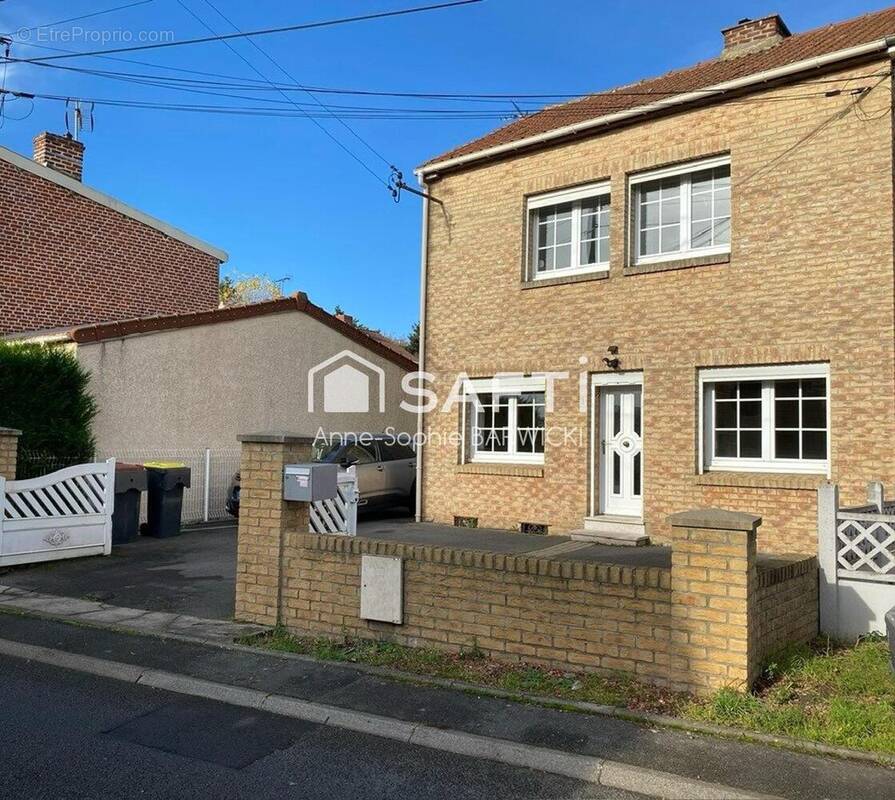 Photo 1 - Maison à LOISON-SOUS-LENS