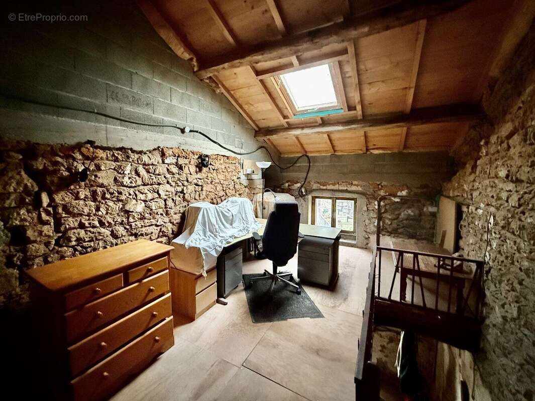 Maison à CAUNAY