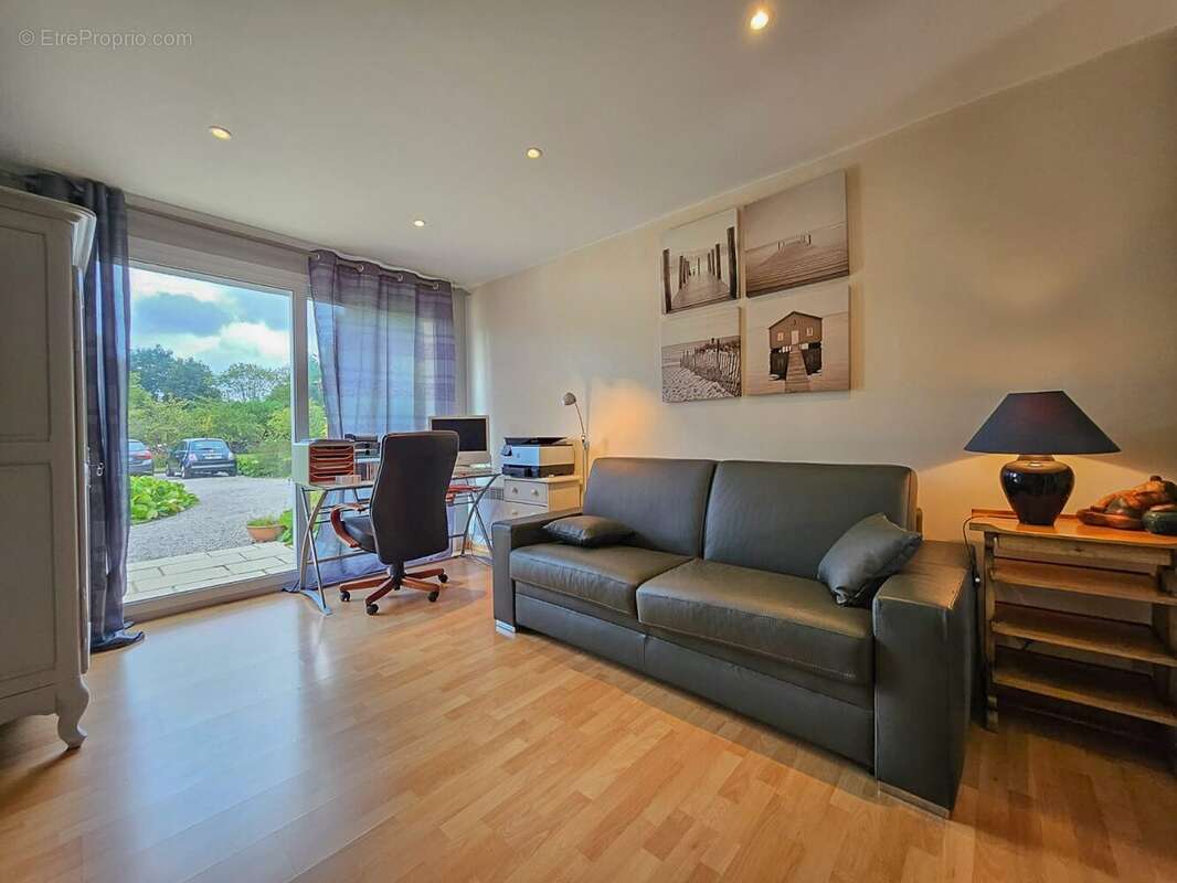 Bureau ou chambre R.D.C  - Maison à DEAUVILLE