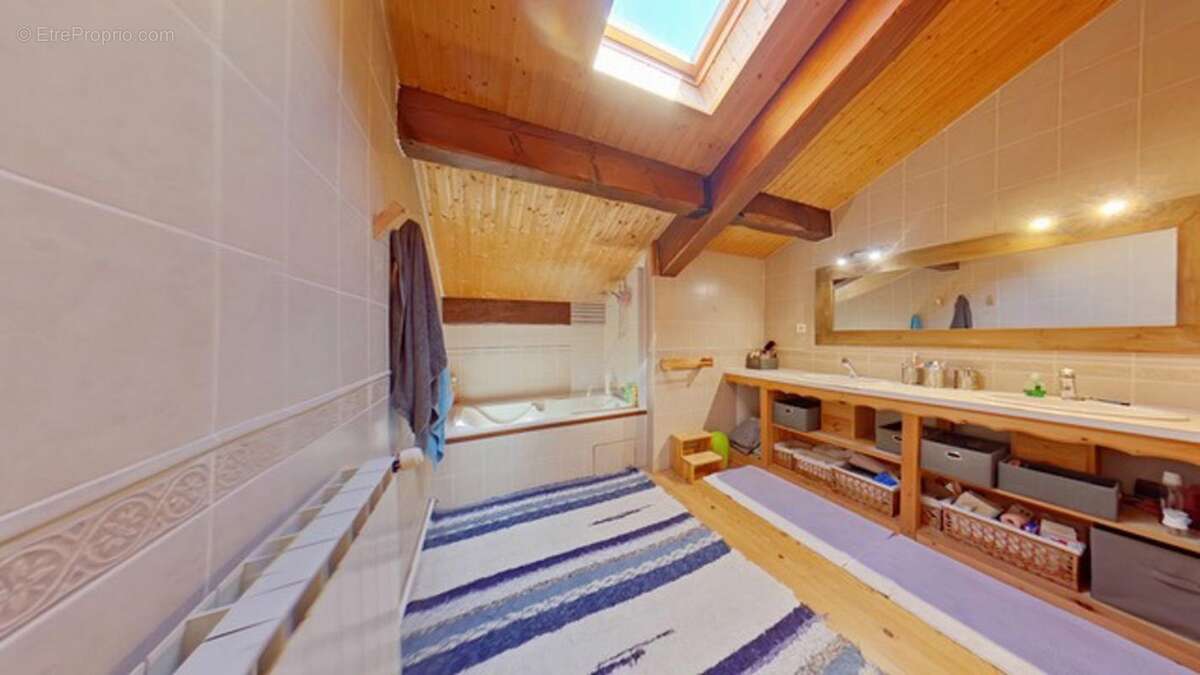 Maison à SAINT-PIERRE-DELS-FORCATS