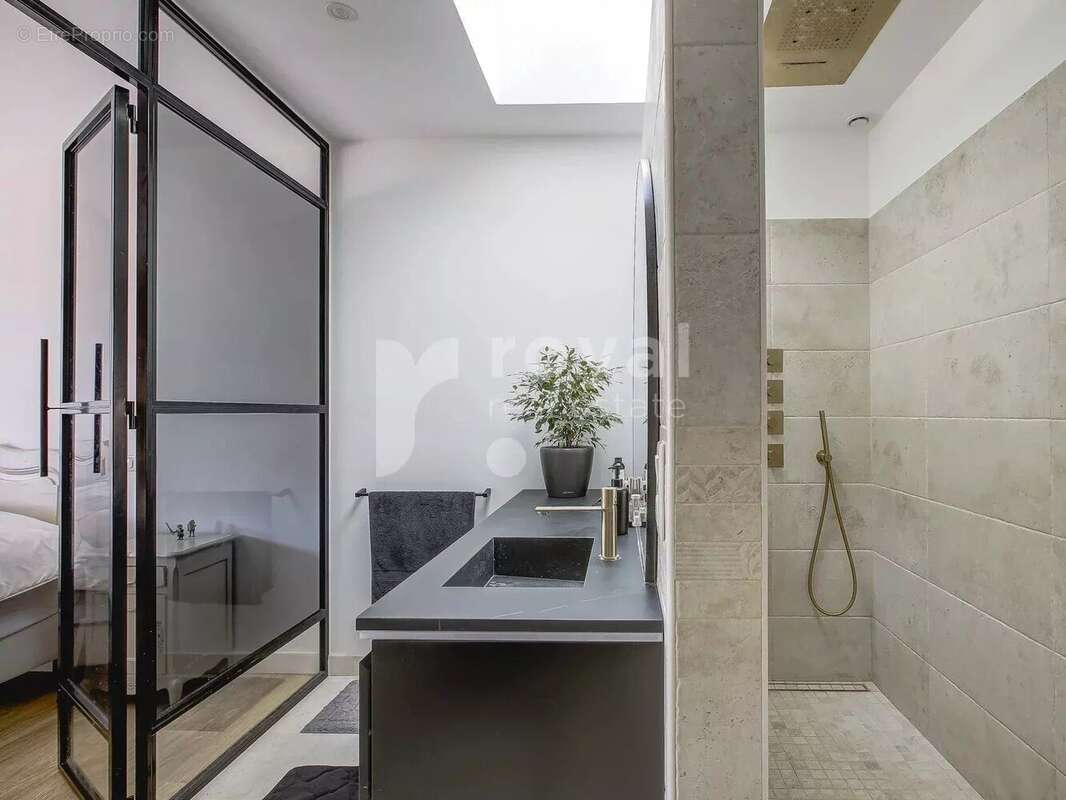 Maison à MOUGINS