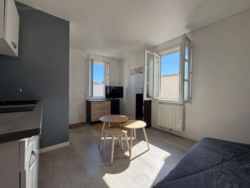 Appartement à SAINT-MARTIN-DE-RE
