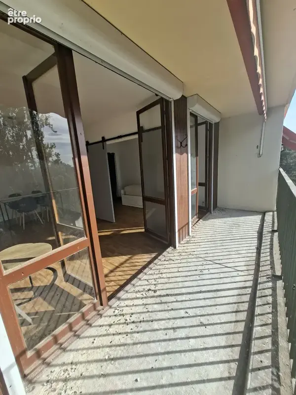 PAU T3/4 Au sixième étage avec ascenseur - photo 6