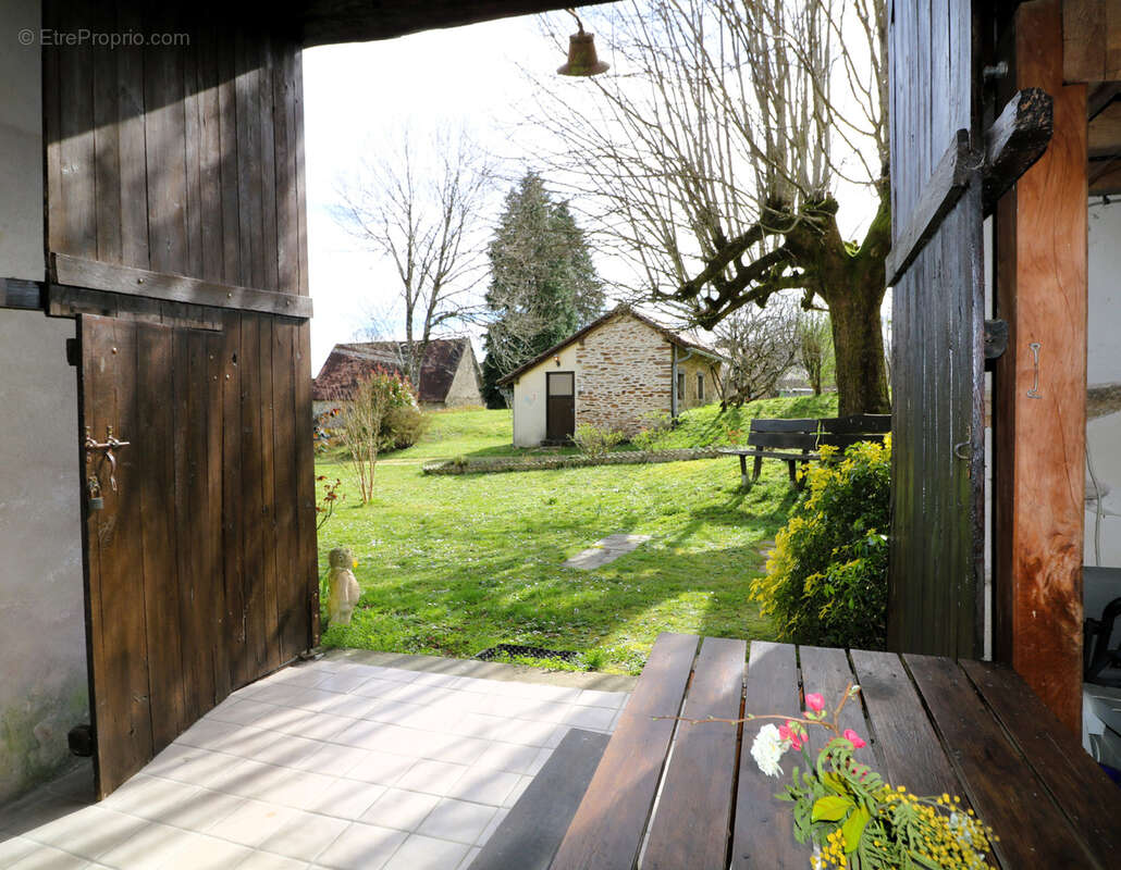 Joli ensemble immobilier à la campagne, 4 ou 5 logis, idéal résidence secondaire d'amis ! - photo 35