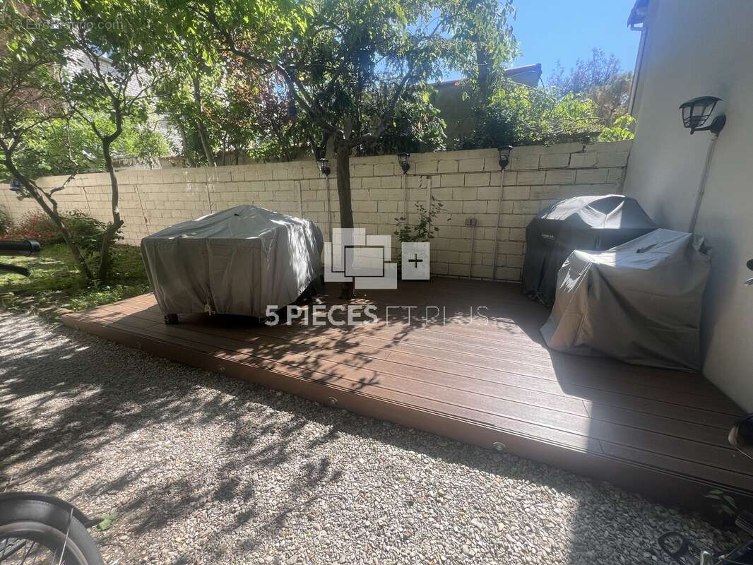 Appartement à BOIS-COLOMBES