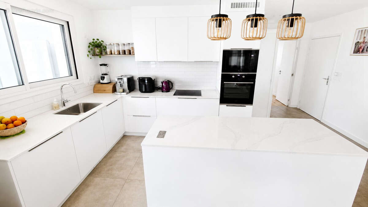 Appartement à AMBILLY