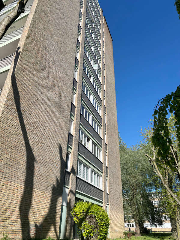 Appartement à LYS-LEZ-LANNOY