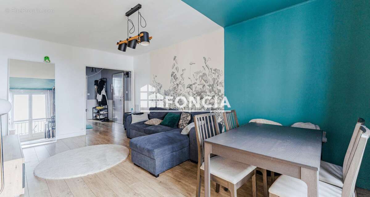 Appartement à JOUE-LES-TOURS