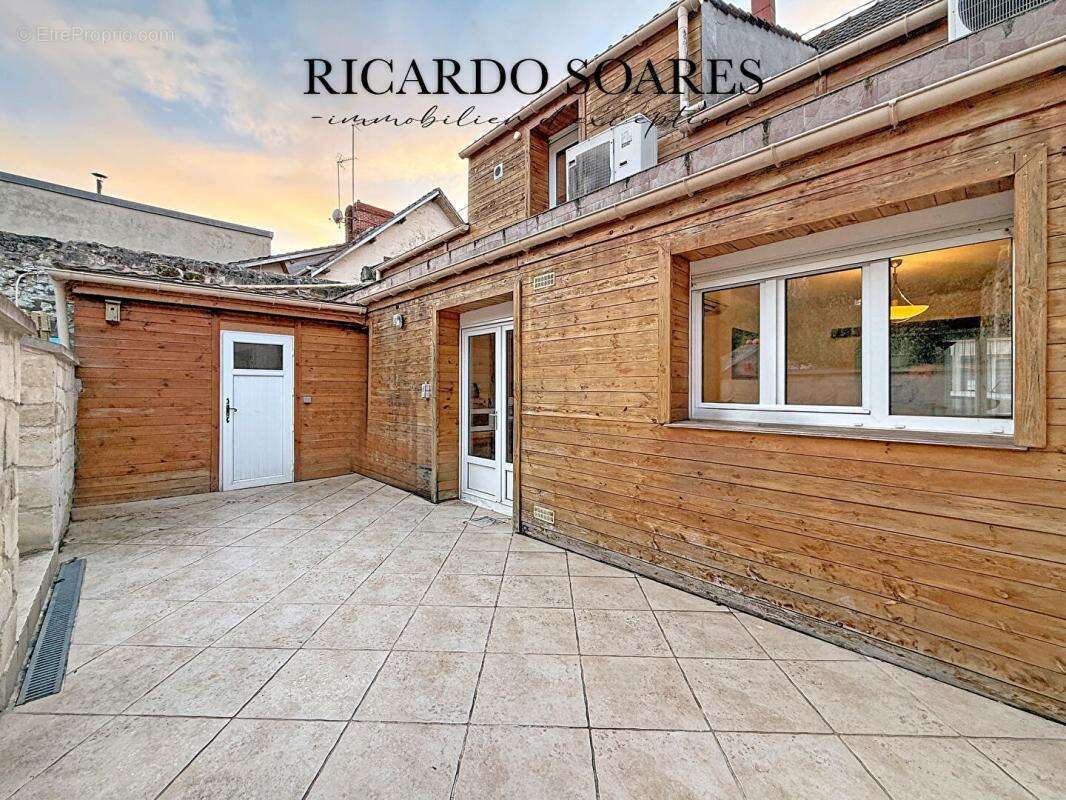 Maison à PONT-SAINTE-MAXENCE