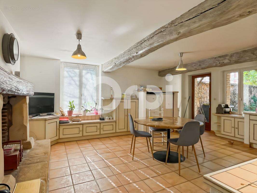 Maison à GUICHAINVILLE