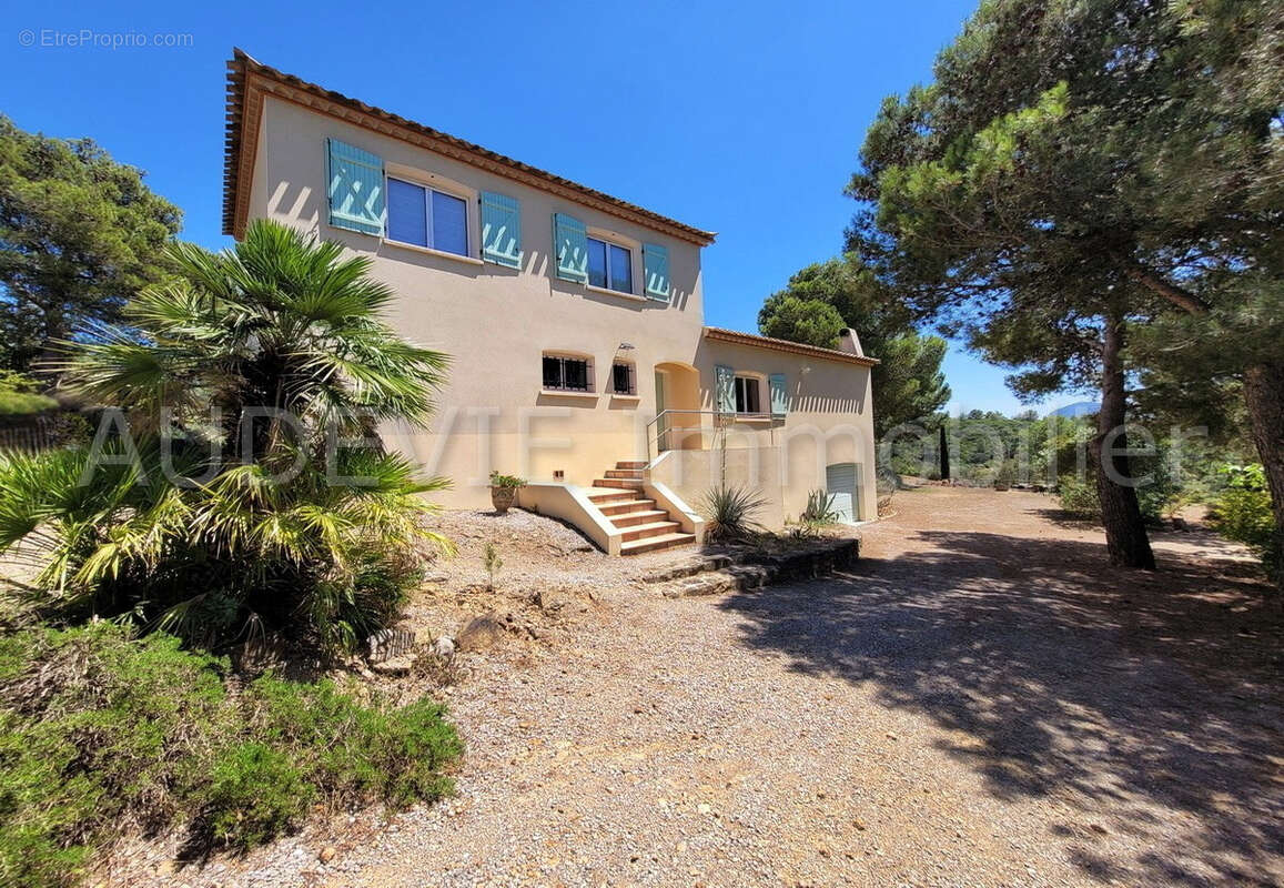 Maison à THEZAN-DES-CORBIERES