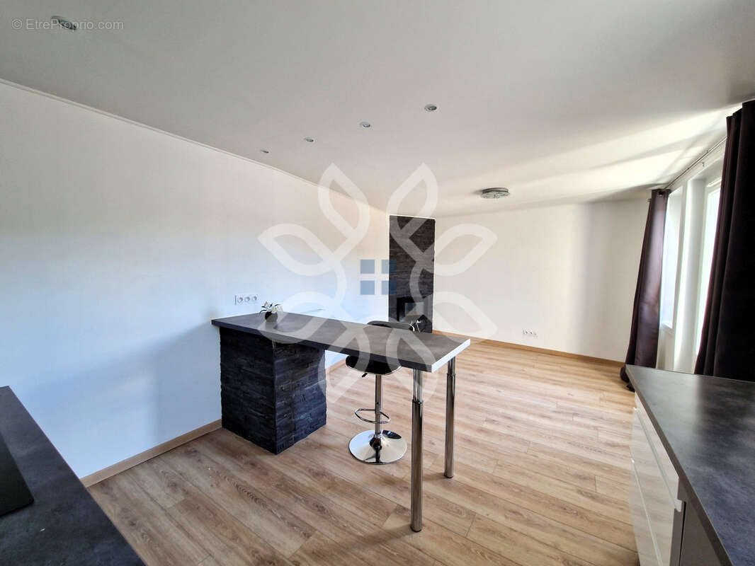 Maison à VIEILLE-BRIOUDE