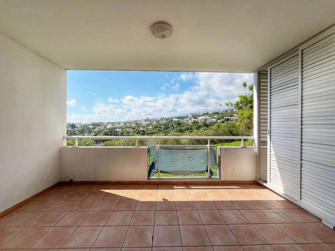 Appartement à SAINT-DENIS