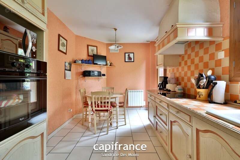 Francheville - Au calme - Maison de 94m² sur parcelle de 615m² avec garage - photo 12
