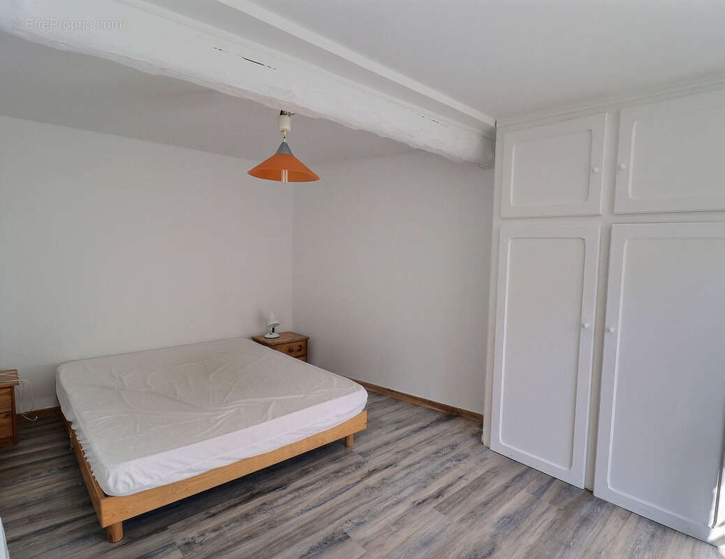 Propriété de caractère   260 m2 - Charme et élégance à Vouhé - photo 10