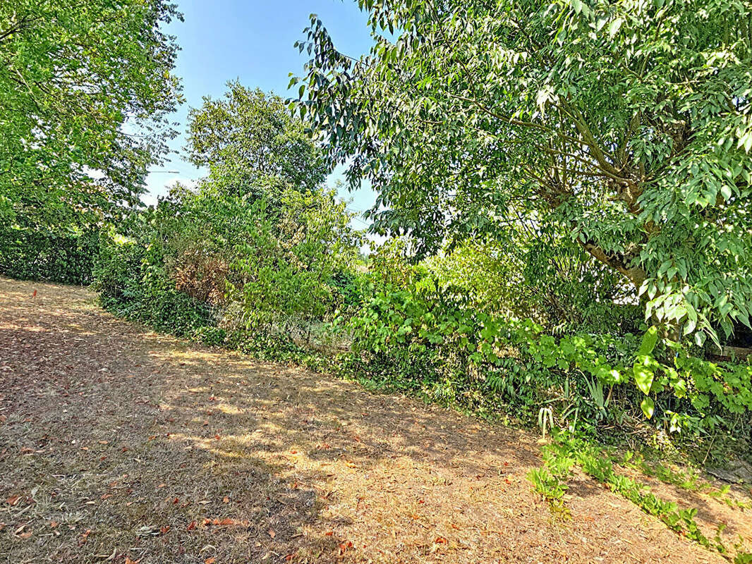 Terrain à batir à Pessac (Monteil) - photo 2