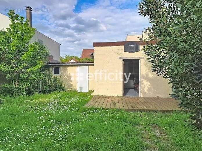 Maison à SUCY-EN-BRIE