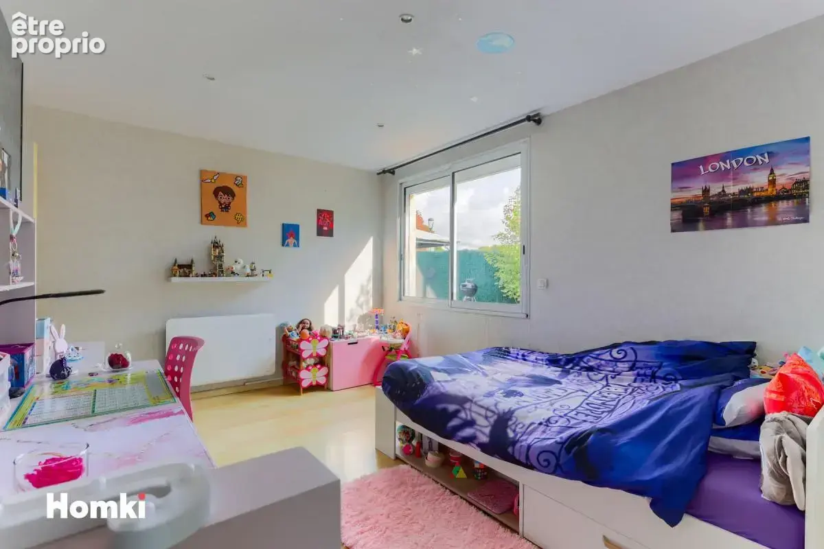 Maison/Villa T5 de 144 m² à Ozoir-la-Ferrière 77330 - photo 12