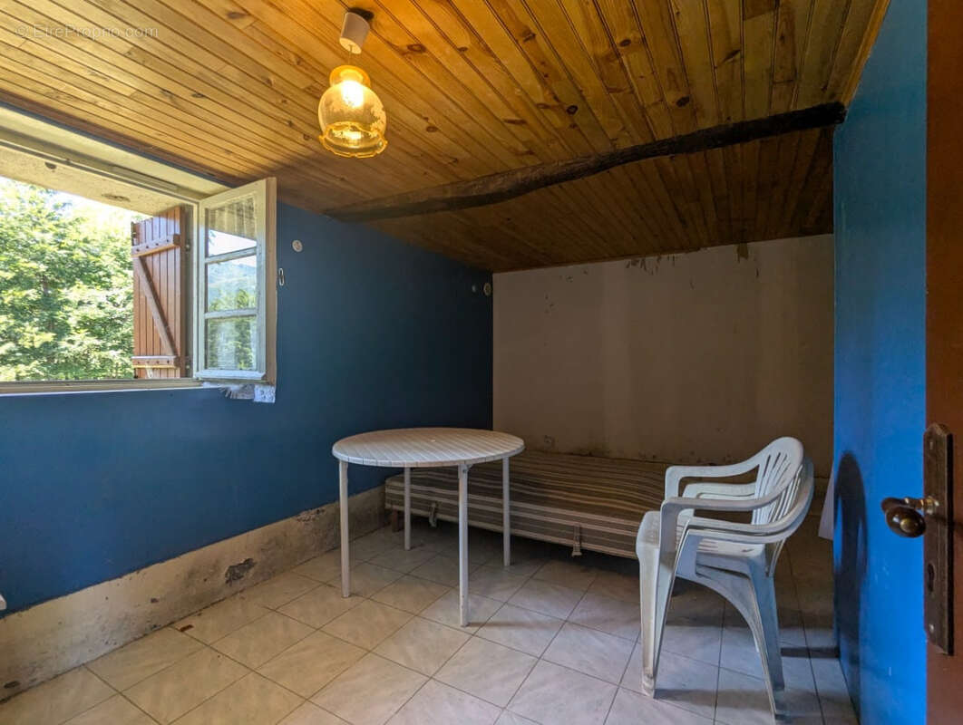 Authentique grange en pierres   Val d'Azun   Environ 150 m2 sur 4 000 m2 de terrain - photo 14