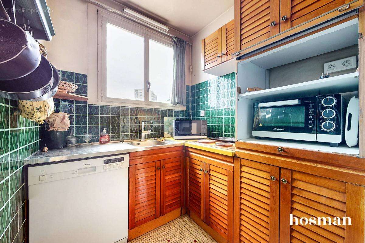 Appartement à PARIS-20E