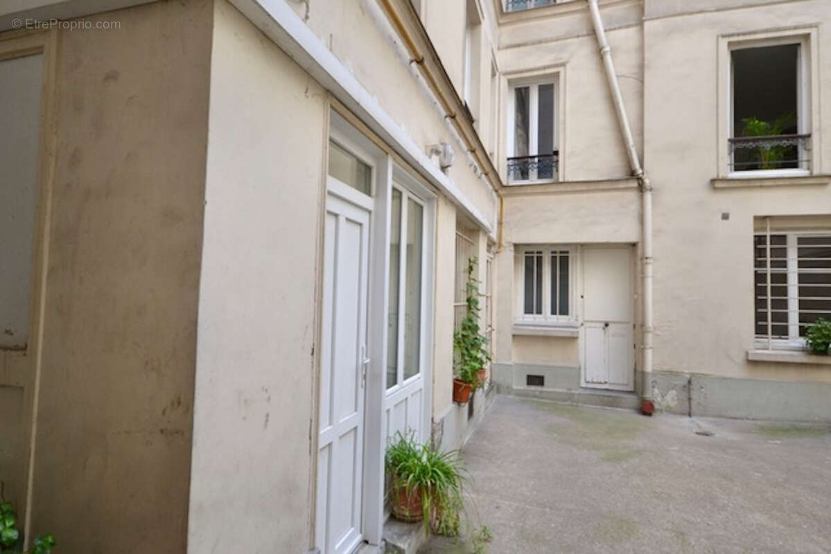Appartement à PARIS-9E
