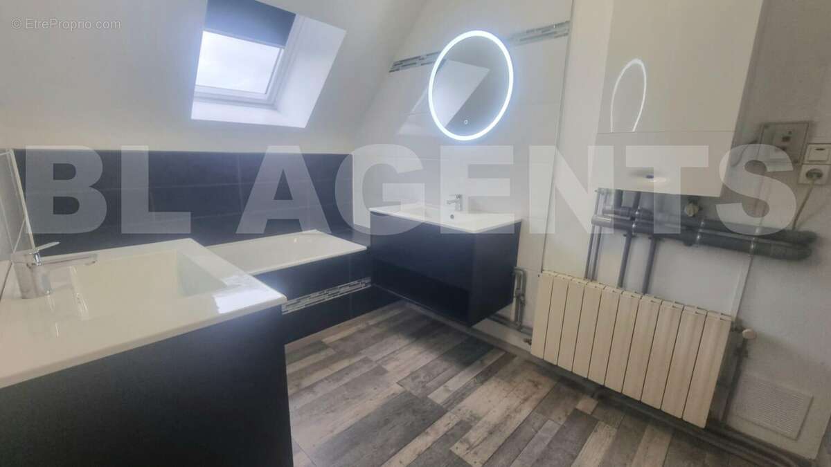 7d30f5cd-2147-4510-88c2-23a9f0791036 - Maison à CHARLEVILLE-MEZIERES