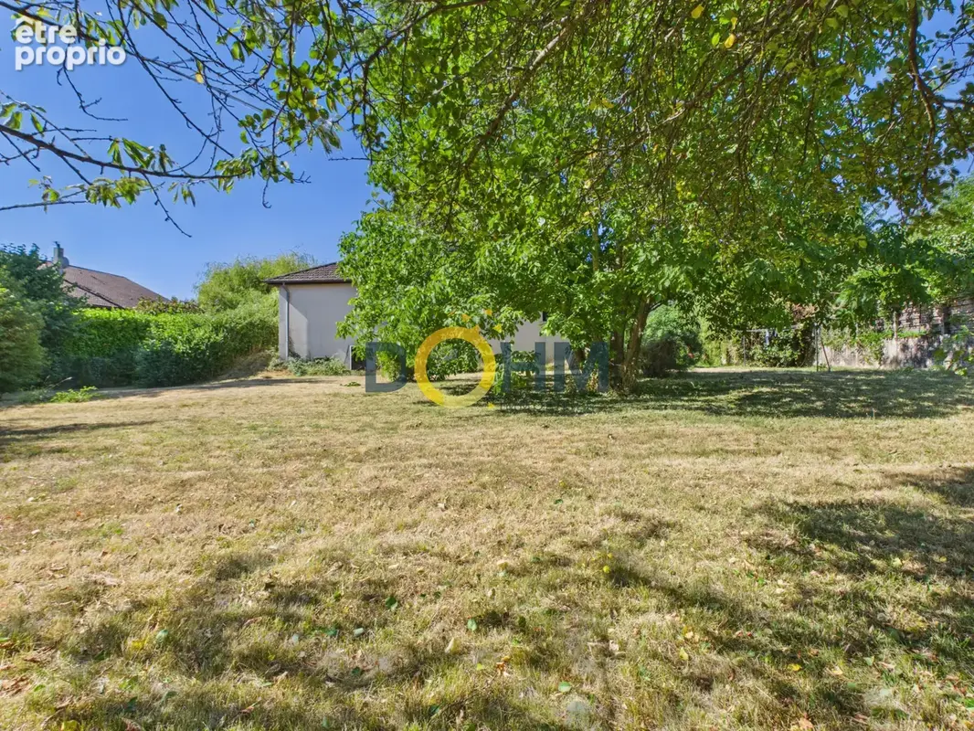 À VENDRE   Maison de plain-pied avec sous-sol complet - photo 13