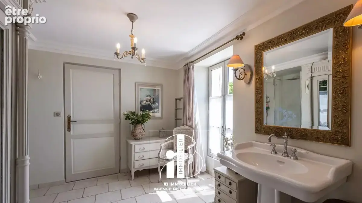 A 40 minutes de fontainebleau - domaine d'exception propriete directoire xviiiè de 535 m² avec son parc et ses dépendances - photo 13
