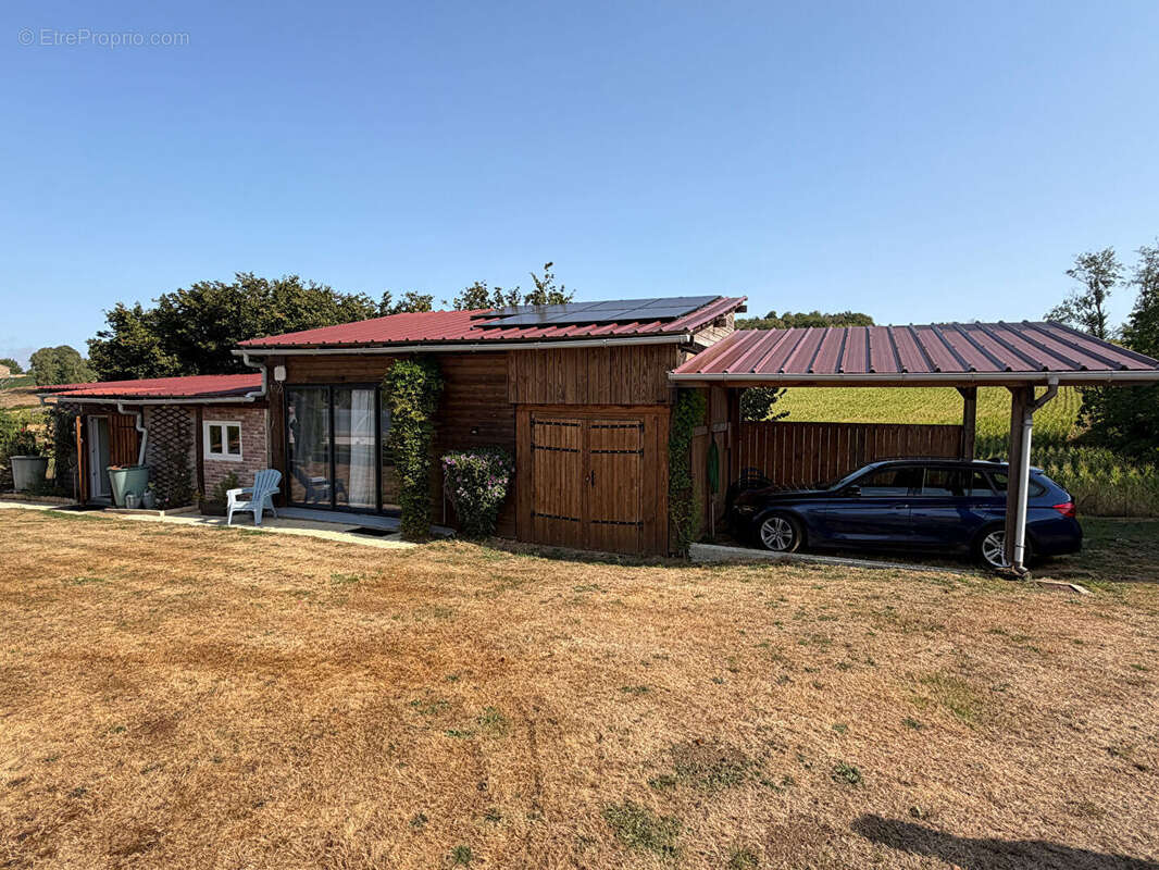 Ensemble immobilier de charme avec vue panoramique sur 2,5 hectares - photo 14
