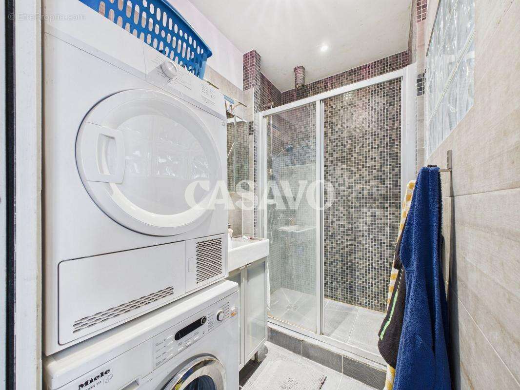 Appartement à PARIS-10E