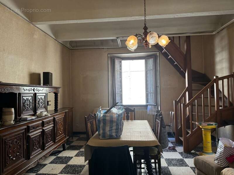 Appartement à GAGNIERES