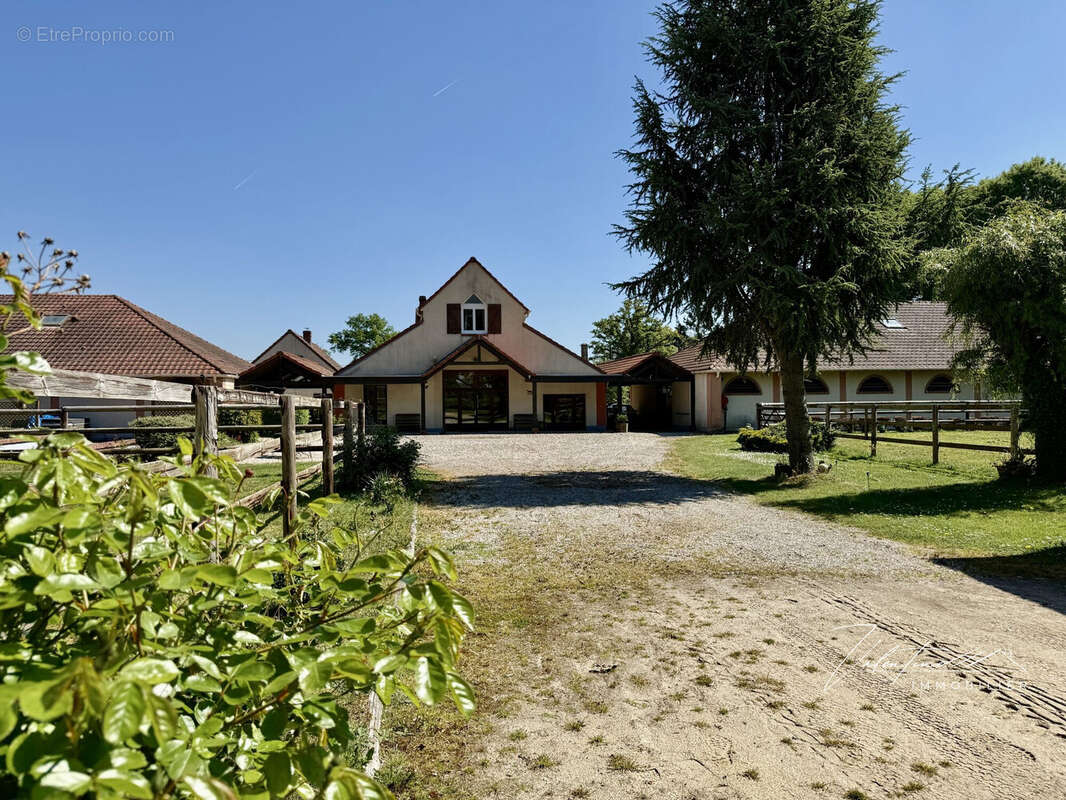 Maison à FORGES-LES-EAUX