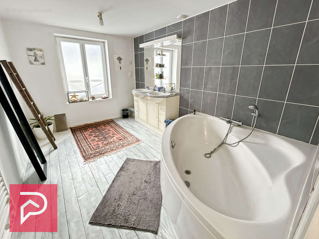 Maison centre ville BERNAY - photo 6
