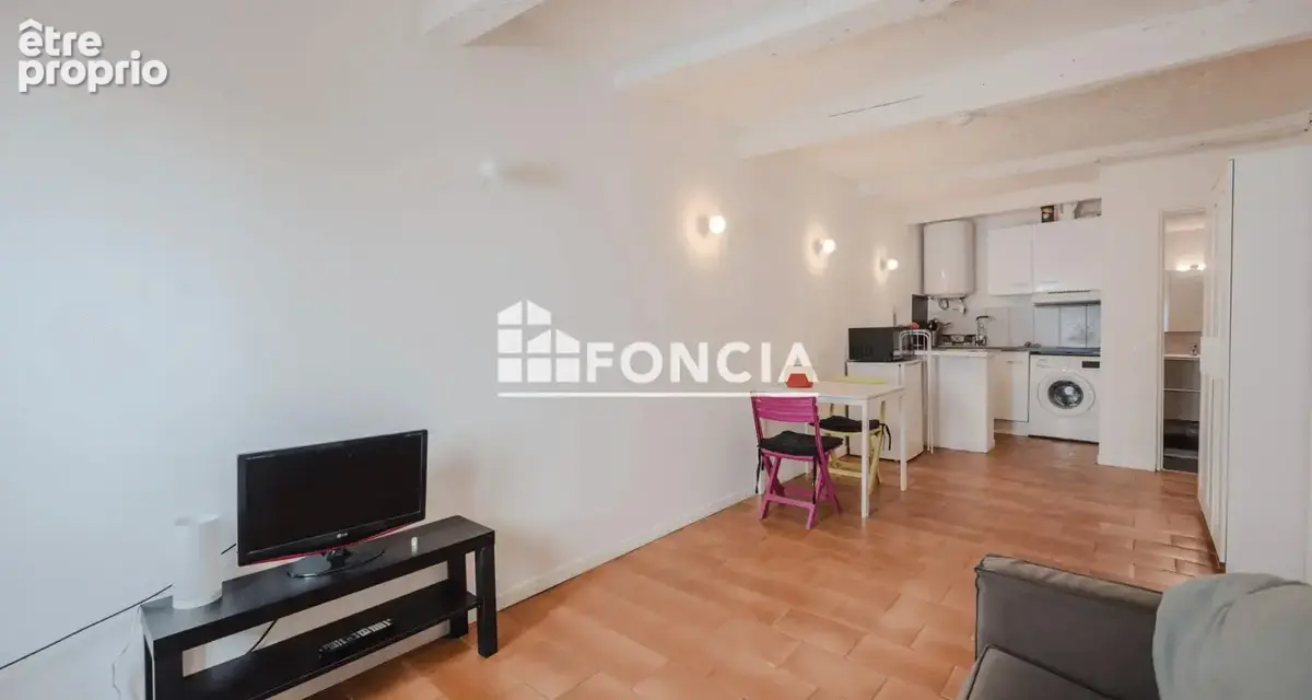 Nouveau studio bas vieille ville - photo 3