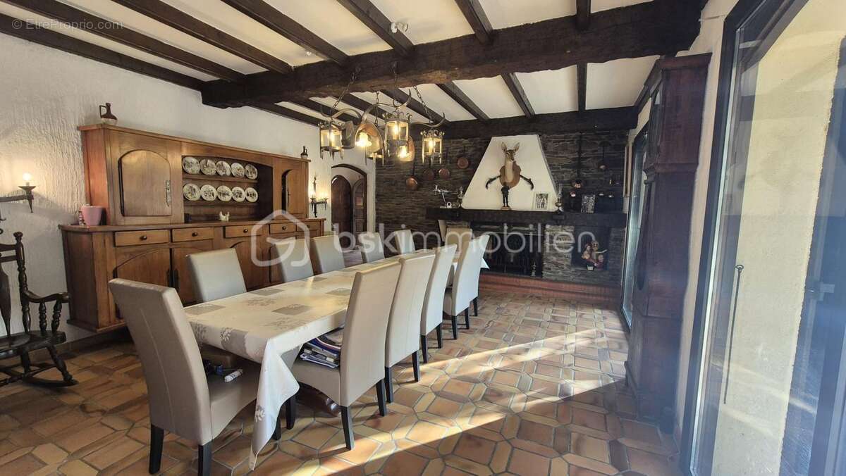 A vendre propriete mas de 170m² sur terrain de 12944m² cloture - le boulou - six chambres - climatisation reversible - garage -  - photo 5