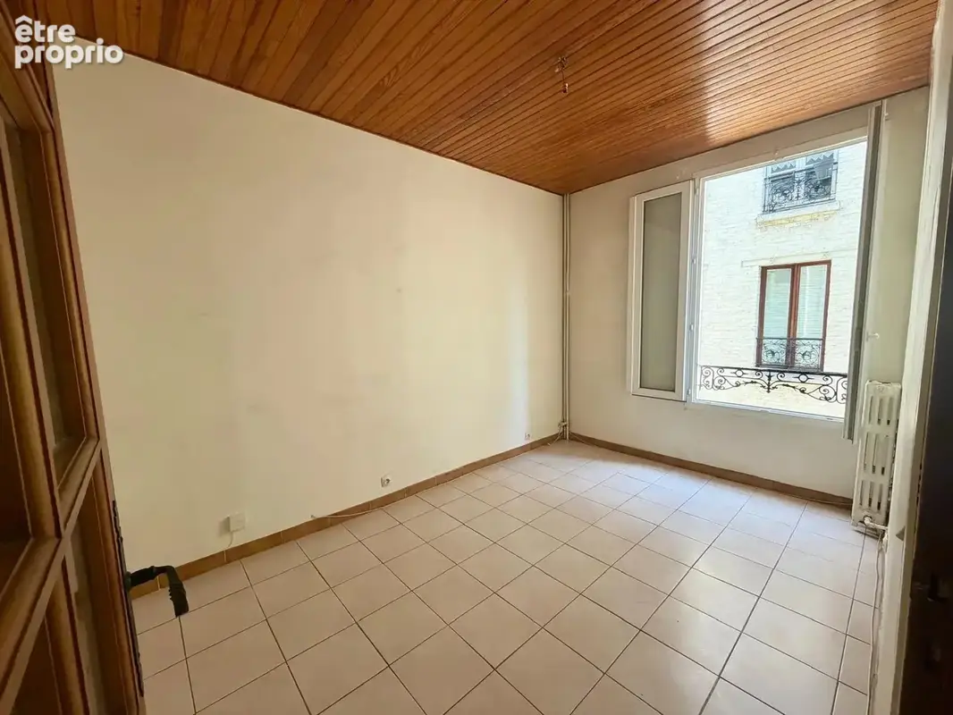 Appartement à PARIS-14E