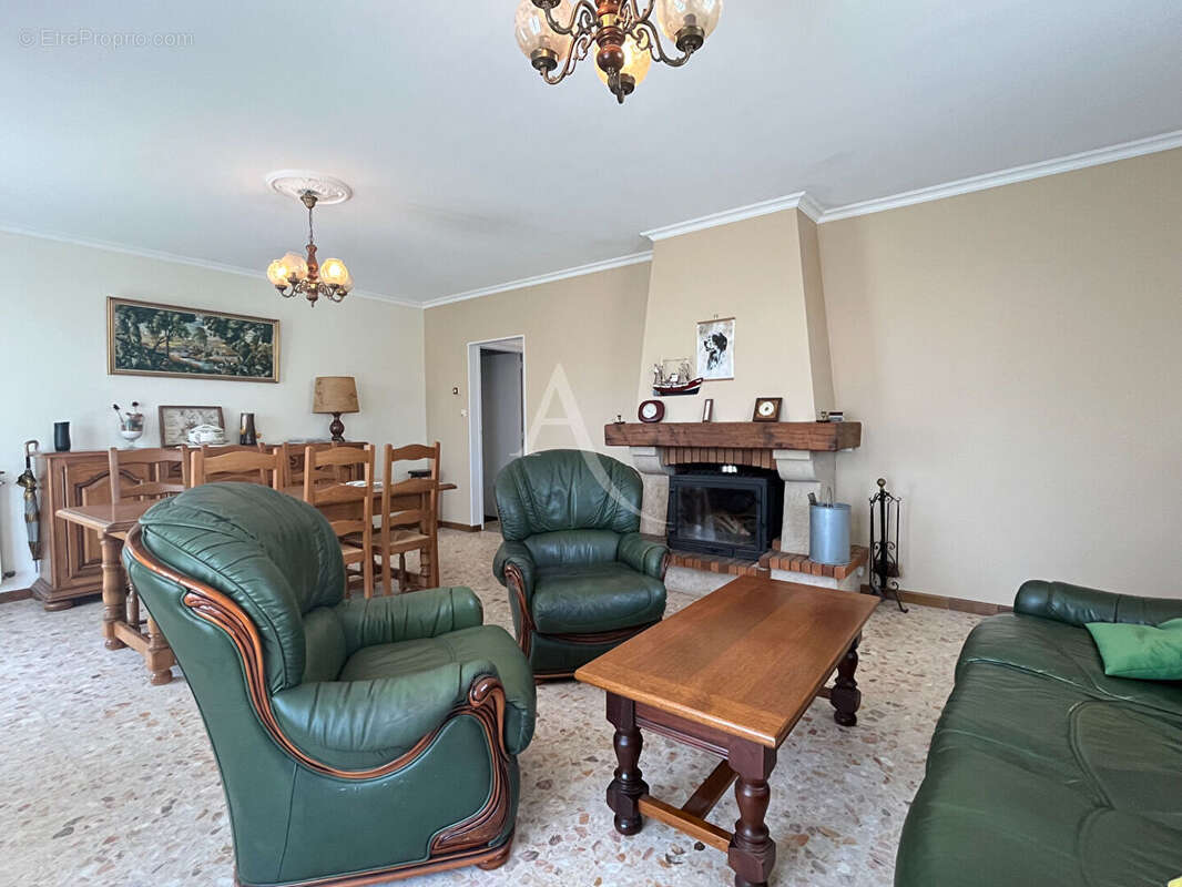 Maison à SAINT-HILAIRE-DE-RIEZ