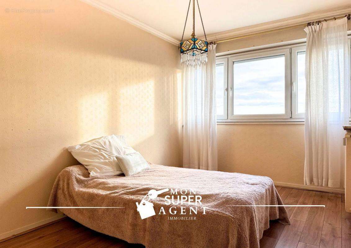 Appartement à MELUN