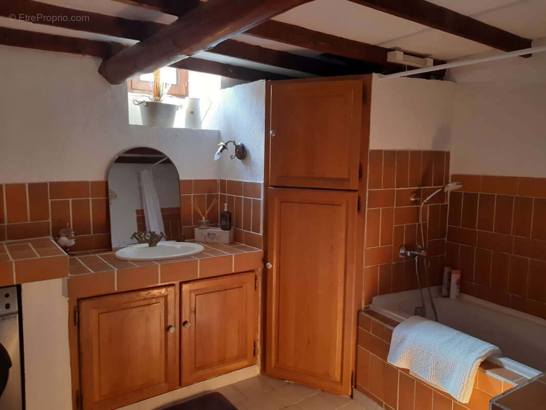 Jolie maison en pierres avec garage, habitable de suite - photo 8