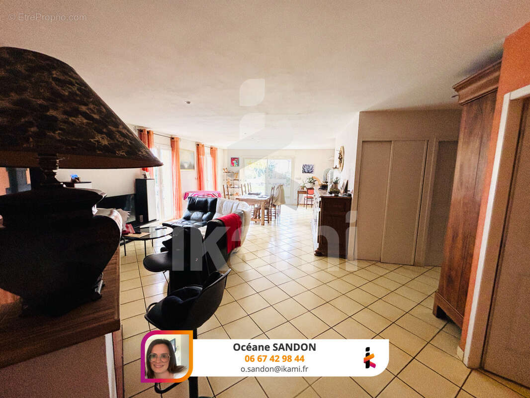 Maison à HAUTERIVES