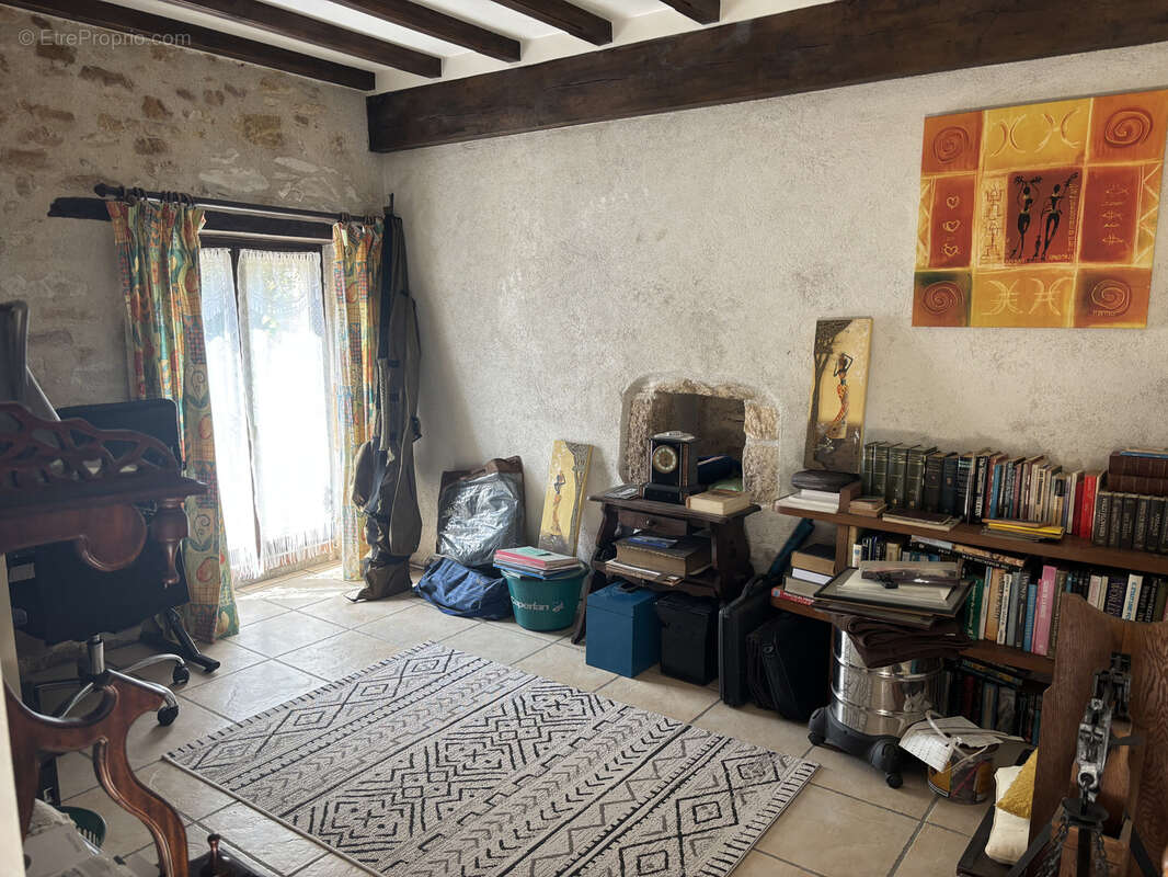 Maison à MAISONNAIS