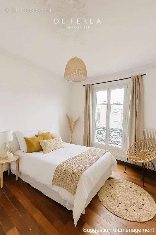 Appartement à PARIS-10E